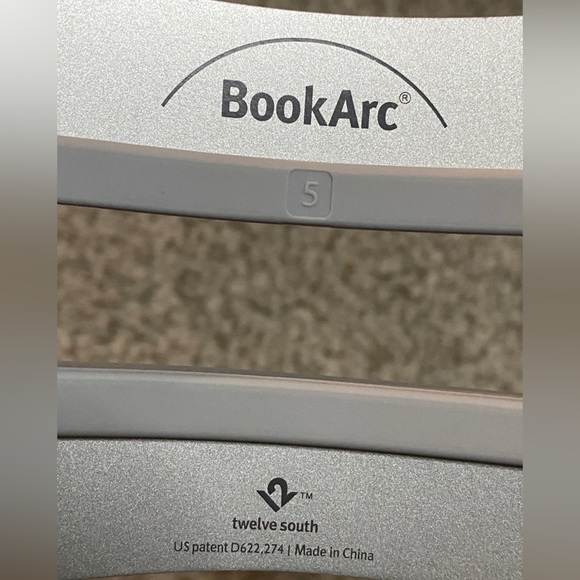 Twelve South BookArc size 5 for MacBook MacBook Pro and Air Aluminum - Picture 6 of 8